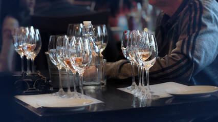 glasses of champagne