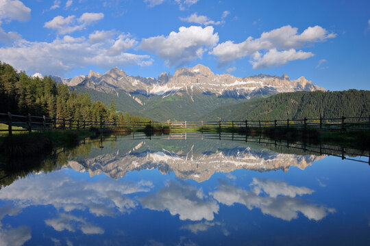 Rosengarten (Catinaccio Group) Mountains Reflecting in Lake, Kesselkogel, Vajolet Towers, Laurinswand and Rosengartenspitze, near village of Tiers, Wuhnleger Area, Trentino-Alto Adige, Dolomites, Ital