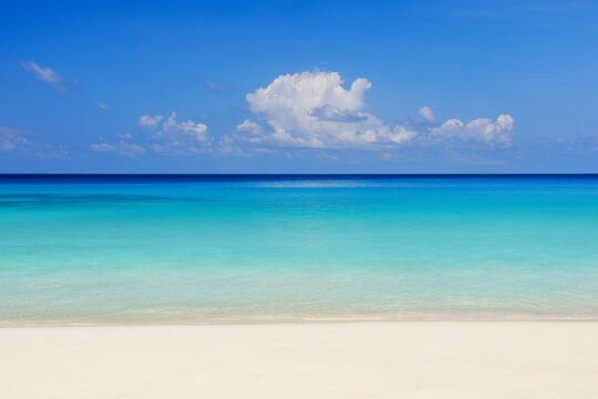 Beach and Ocean, Anse Intendance, Mahe, Seychelles