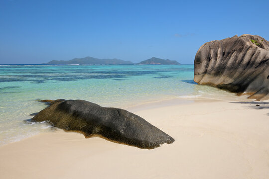 Anse Source d'Argent with Sculpted Rocks, La Digue, Seychelles