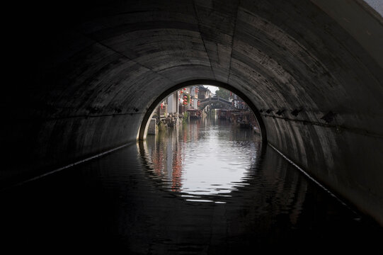 Tunnel on Canal, Suzhou, China