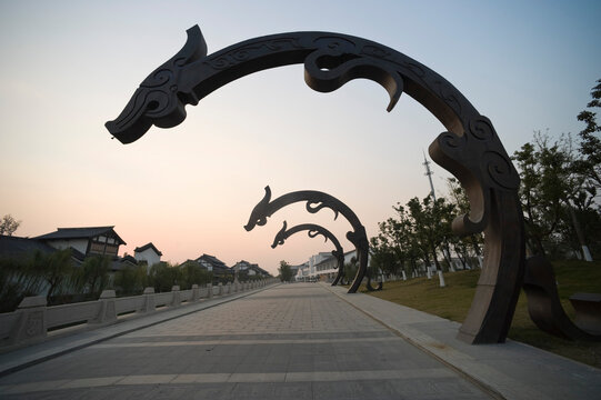 Dragon Sculptures over Pathway, Yancheng Remains, Wujin District, Changzhou, China