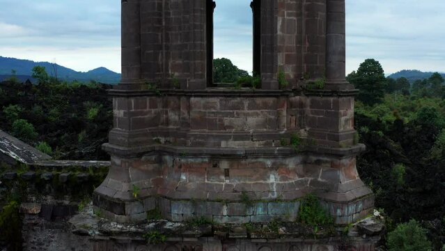 SAN JUAN PARANGARICUTIRO CHURCH NEAR PARICUTIN VOLCANO