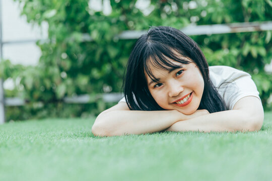 寝転がる Images – Browse 5,018 Stock Photos, Vectors, and Video | Adobe Stock