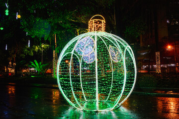 Fototapeta na wymiar Christmas Lights in Sao Bento Park in Niteroi, Brazil