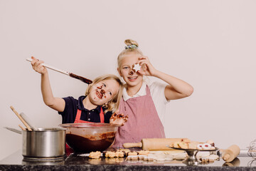 In der Weihnachtsbäckerei