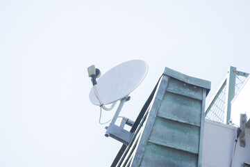 衛星アンテナ　屋上