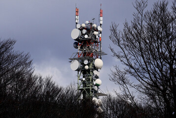 Tower with repeaters and antennas for mobile telephony