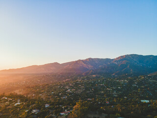 Mountains of Santa Barbara in the morning - obrazy, fototapety, plakaty