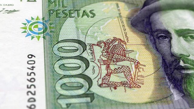 Spain Spanish Peseta 1000 Banknotes, One Thousand Spanish Peseta, Close-up and macro view of the Spanish Peseta, Tracking and Dolly Shots 1000 Spanish Peseta banknote Observe and Reserve Side
