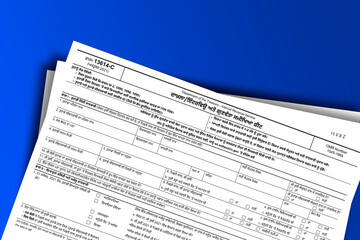 Obraz premium Form 13614-C (pa) documentation published IRS USA 11.23.2021. American tax document on colored