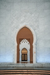 Fototapeta na wymiar Showing the doors and hallways of the beautiful Sheikh Zayed Grand Mosque. Located in Surakarta, Central Java, Indonesia