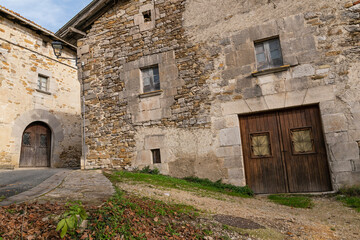 Fototapeta na wymiar Stone houses. Country charm. Juslapeña, Navarra