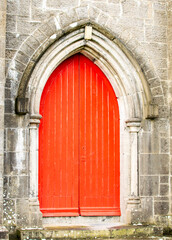 Fototapeta na wymiar old red door
