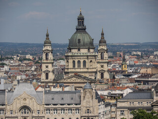 Fototapeta na wymiar Die Stadt Budapest an der Donau in Ungarn