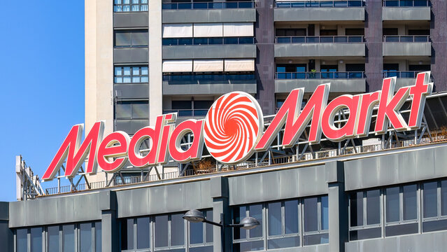 Media Markt Sign with Big Letter M in Front of a Store Editorial Image -  Image of center, concept: 209721785