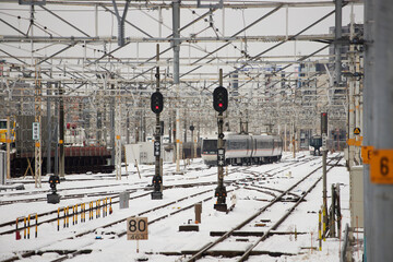 Naklejka premium 大雪の名古屋駅の線路の風景