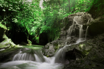 Obraz premium Beautiful Waterfall in Bali, Indonesia