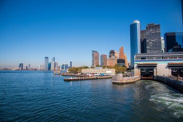 Fototapeta na wymiar Manhattan Skyline from the Staten Island Ferry
