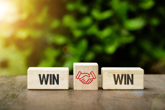 Win Win Scale Concept Stock Photo by ©ivelin 61825441
