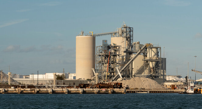 Port Canaveral, Florida, USA. 2022.  Cement works on the canal side of Port Canaveral, Florida.