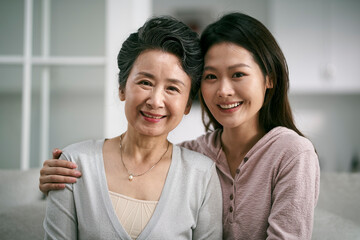portrait of asian senior mother and adult daughter - obrazy, fototapety, plakaty