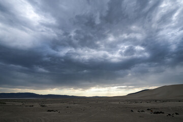 Le site de Sand Dunes sur la Highway 50 aux USA