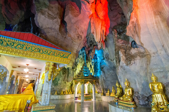 THAILAND PHETCHABURI WAT THAM KHAO YOI CAVE