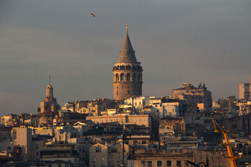 Fototapeta na wymiar Galata tower with istanbul view