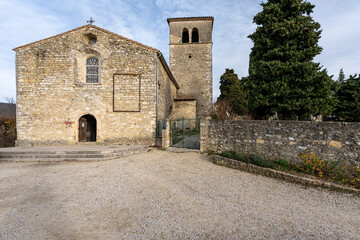 Fototapeta na wymiar Église Sainte-Foy de Mirmande