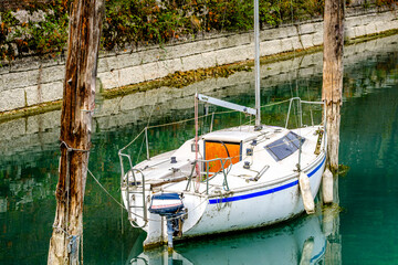 Fototapeta premium typical sailboat at a port in italy