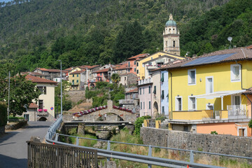 Fototapeta na wymiar Il centro storico di Pignone in provincia di La Spezia, Liguria, Italia.