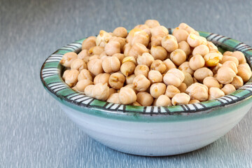 Detail of Pedrosillano chickpea in a porcelain bowln, Tierra de Campos, Palencia, Spain