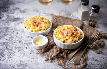 Chicken tomato sauce pasta casserole