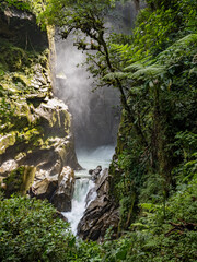 Pavilon del diablo, la cascada de Baños, Ecuador