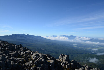 Fototapeta na wymiar 蓼科山の景色　山頂から見る八ヶ岳の朝