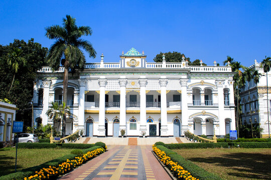 Mohera Zamindar Bari. It is a 19th-century Zamidari residence in Mirzapur,Tangail District, Bangladesh. It is used as a police training school.