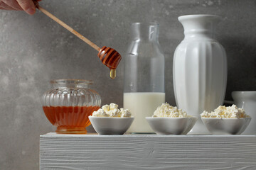 Fresh cottage cheese or ricotta with honey.