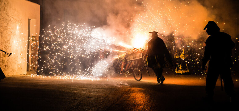 toro de fuego ,correfoc 2