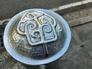 Pedestrian facilities on the Malioboro sidewalks include steel pipe bollards with traditional ornaments or motifs