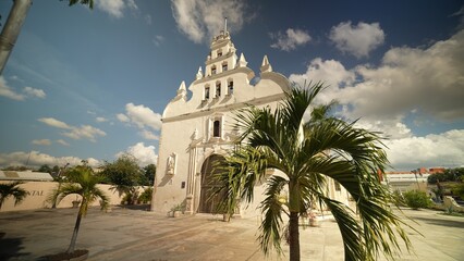 Fototapeta na wymiar The Apostle Church Parroquia de Santiago Apostol with a blue sky in Merida, Yucatan, Mexico
