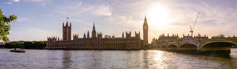 Fototapeta na wymiar Large Panorama View of the House of Parliament and Big Ben and Westminster Bridge