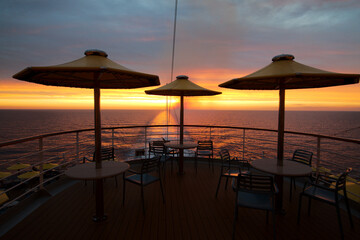 Sonnenuntergang im Mittelmeer