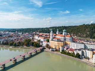 Obraz premium Aerial view of the old town of Passau with the St. Stephan's Cathedral in a sunny day in summer, Passau, Germany