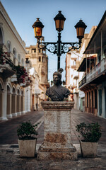 Fototapeta na wymiar Calle El Conde, Zona Colonial Republica Dominicana.