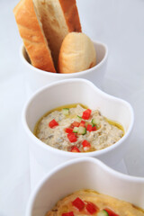 bread sauce in white bowl closeup, bread onion sauce recipe