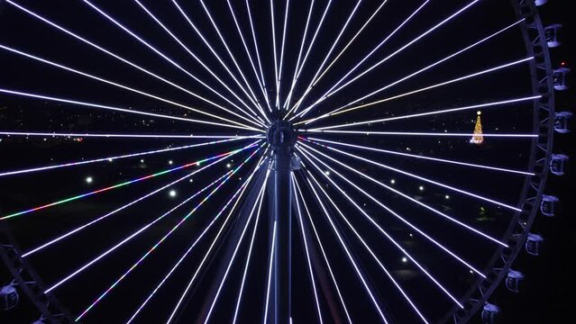 S&Atilde;O PAULO, BRAZIL DECEMBER 26, 2022 Aerial Photography Aerial view of the largest Ferris wheel in Latin America. Officially called &ldquo;Roda Rico&rdquo;, it is working in Parque C&acirc;ndido Portinari, next to Parqu