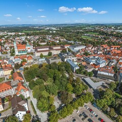 Fototapeta na wymiar Ausblick auf die zentrale Stadt des Allgäus - Kempten im Illertal