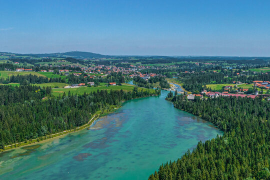 Blick &uuml;ber den Premer Lechsee auf Lechbruck 