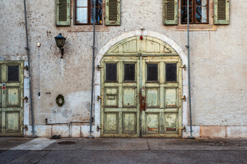 ancienne porte en bois